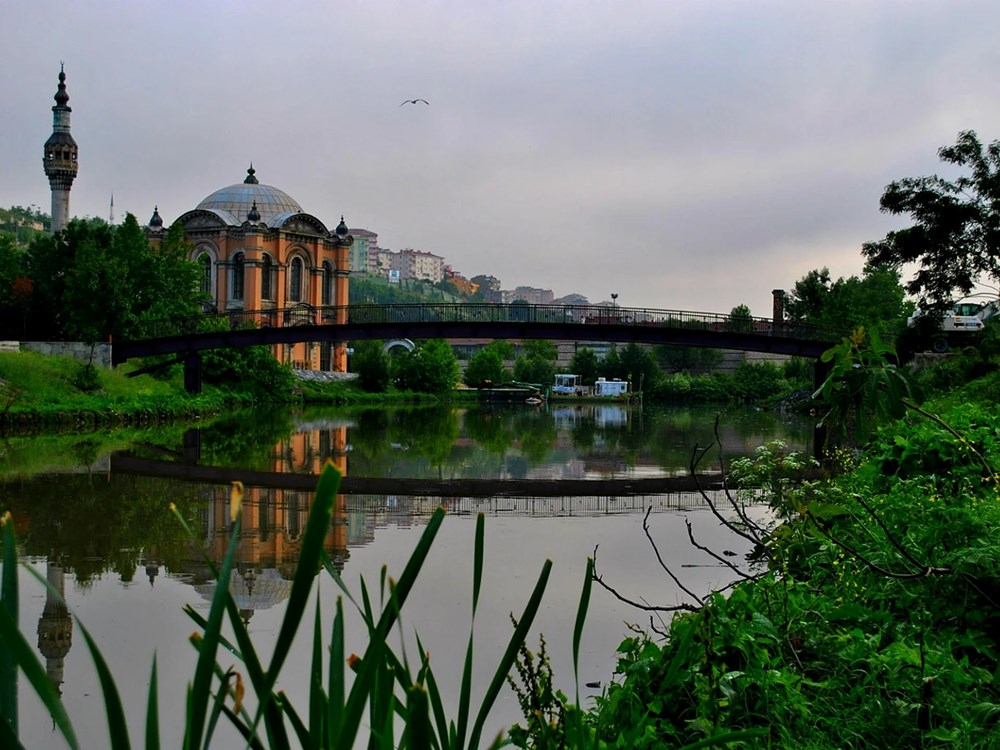 Discover the Beauty and Peace of Kagithane District