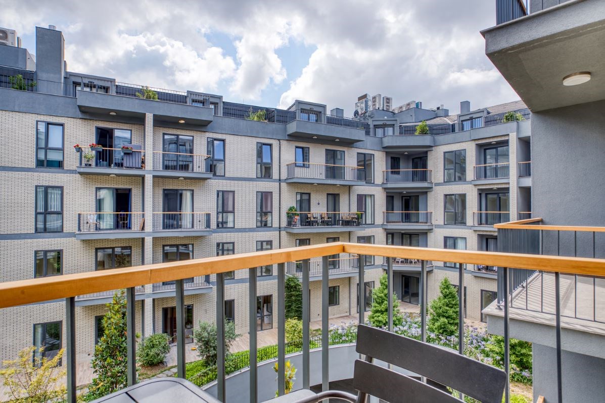 Duplex Apartment in Koray Bianco