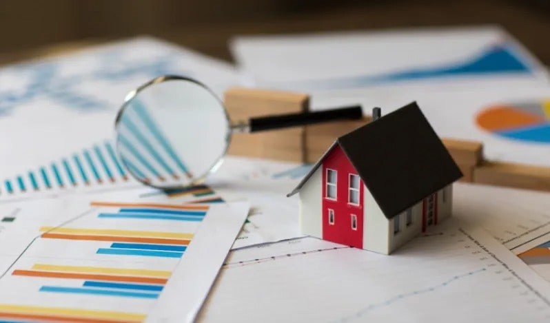 Insights from Real Estate Experts on Buying in Istanbul